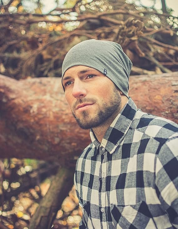 Gorros-de-punto-fino-1 Descubre los Mejores Gorros de Invierno que te Mantendrán Caliente y con Estilo